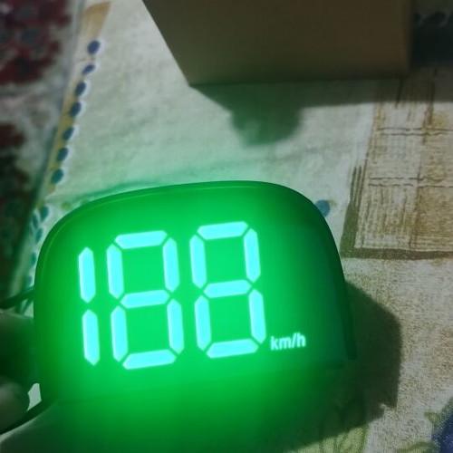 Car HUD Speedometer with USB new