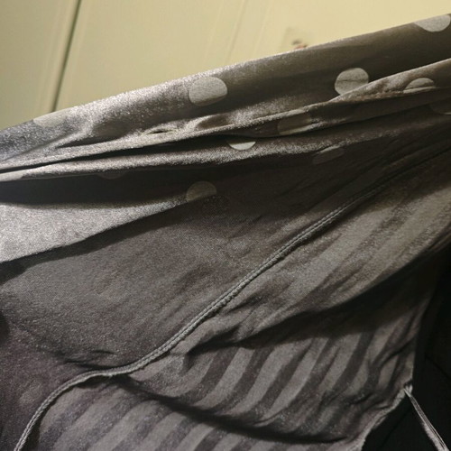 Women’s robe onesize used, lightweight