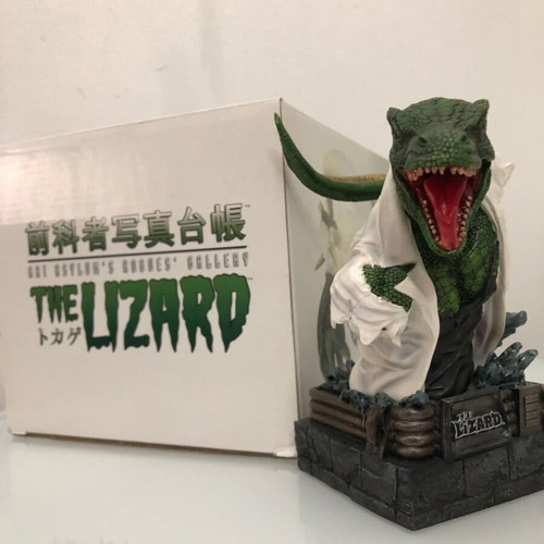 Lizard bust new, 8 inches, Spider-Man villain, Diamond Select