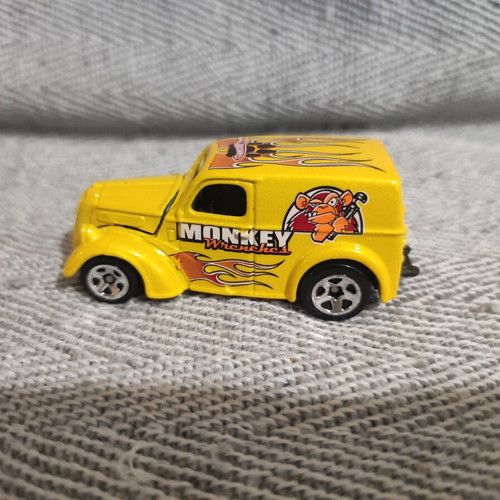 Hot Wheels Ford Anglia Panel Truck toy car used