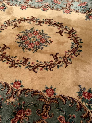 Classic Aubusson-style living room rug used, 3.00x3.85 m, wool blend