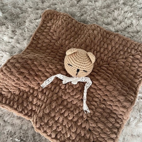 Handmade comfort cloth like new