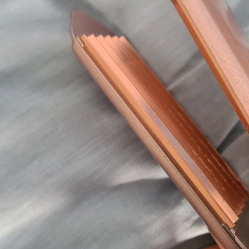Hair straightener used that creates wavy hair