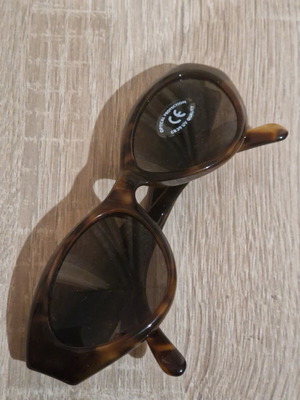 Firenze vintage sunglasses butterfly new, black and brown