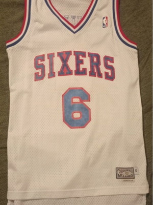 NBA Adidas Hardwood Classics Julius Erving Small jersey like new
