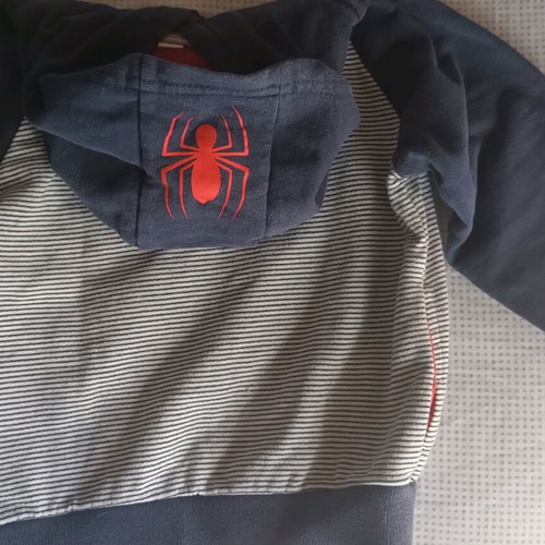Spiderman hoodie sweatshirt for 3-4 years like new, grey