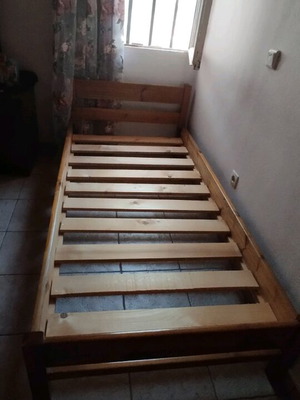 Κρεβάτι μονό μεταχειρισμένο 90x200cm με στρώμα