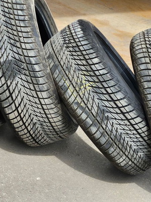 Goodyear winter tires 225/50R18 99V UG Performans 3 XL like new