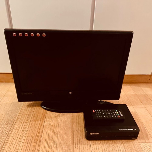 F&U 19” HD Ready HDMI TV used, model F19771W