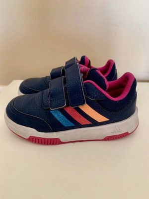Adidas δερμάτινα αθλητικά no25