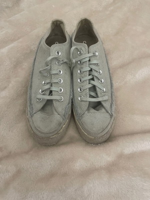 converse παπούτσια 38