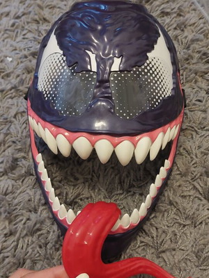 Μάσκα Venom σαν καινούργιο με λουράκι για το κεφάλι