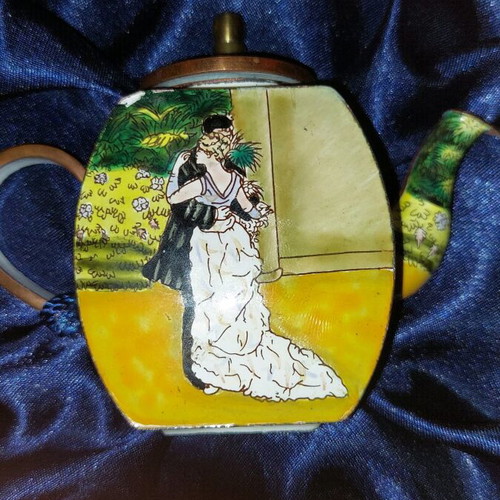 Charlotte di Vita wedding teapot used, numbered edition