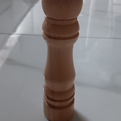 Classic wooden pepper salt mill new, manual grinder
