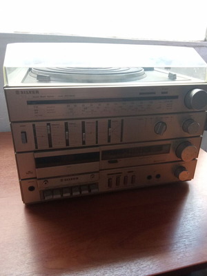 Silver System 86 Hi-Fi sound system used, 1980s collectible