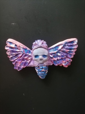 Handmade magnet made of plaster, acrylic, and varnish