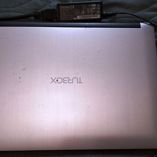 TurboX Laptop 14" used with Windows 11 and charger