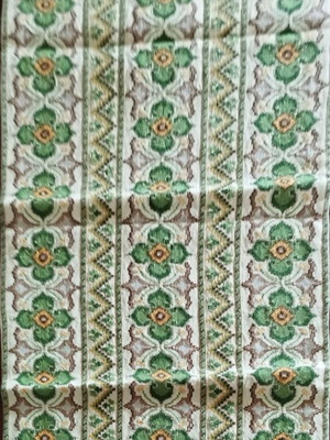 Table runner with gold thread new 79x32 cm