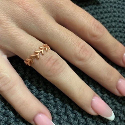 Ring slightly used