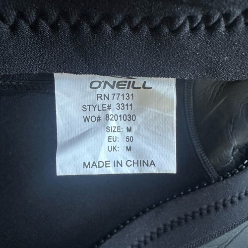 O’Neil wetsuit like new, medium size