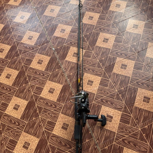Fishing rods like new, spinning and bottom
