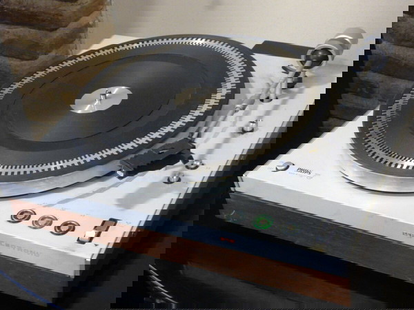 ΠΙΚΑΠ PHILIPS 212 ELECTRONIC VINTAGE