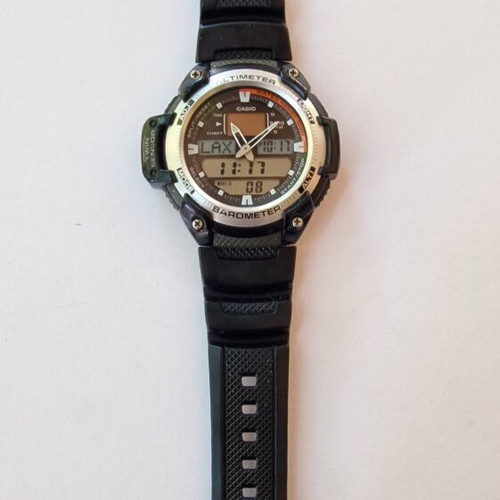 Casio Twin Sensor 5176 SGW-400H Mens Watch 41mm Black Dial used