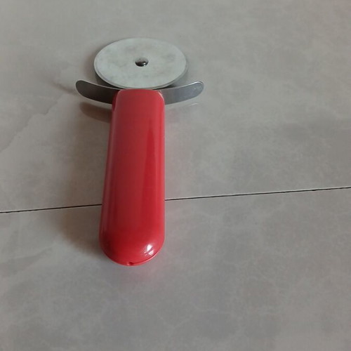 Dough cutting knife used