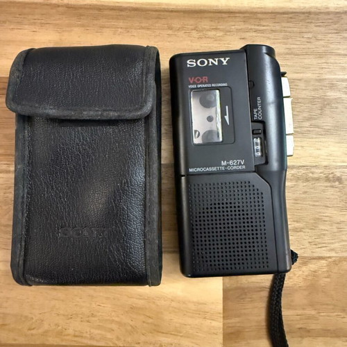Sony Pressman M-627V MicroCassette Voice Recorder like new