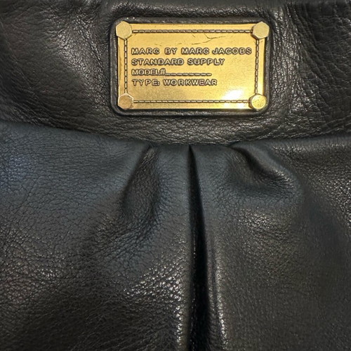 Marc Jacobs Q Hillier Black Leather Shoulder Bag used
