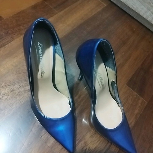 Blue Roua Mirror Pumps Size 36 Like New