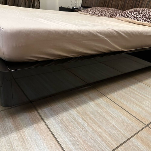 Bedroom set with vanity and nightstands used, Italian