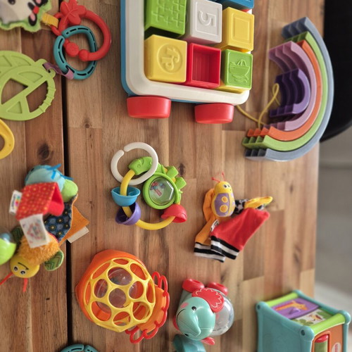 Baby toy set used, 30+ pieces with rattles and teethers