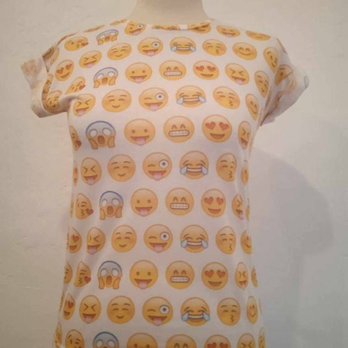 Emoji T-shirt used, size M (38/10)