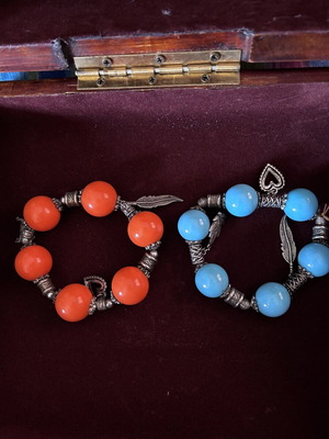 Bracelets coral and turquoise set like new with metal details