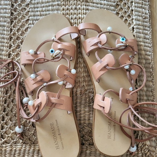 Leather sandals with removable decoration, size 37, beige