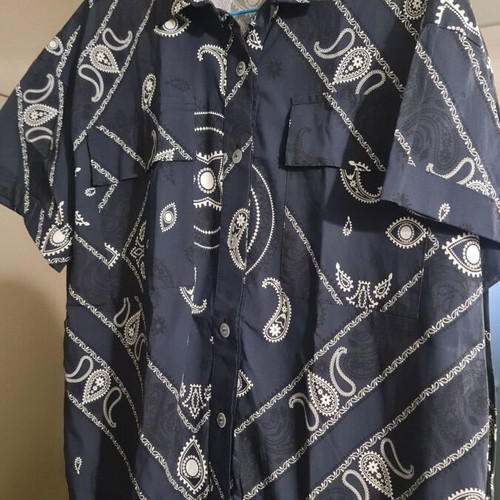 KRVN shirt like new, unisex, black and blue