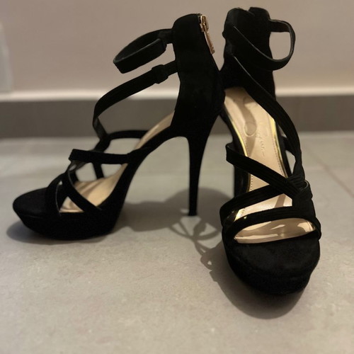 Jessica Simpson sandals used, size 37.5, black