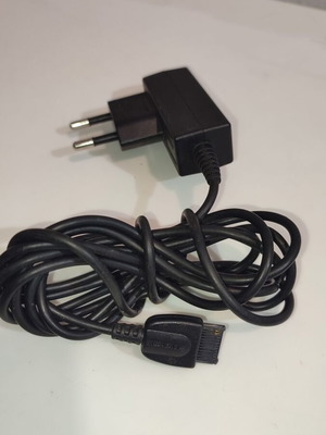 Φορτιστής κινητού Siemens μεταχειρισμένος, μοντέλο ASBHTN00102609