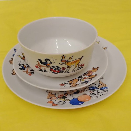 Vintage Ionia children's porcelain dinnerware set used, 3 pieces