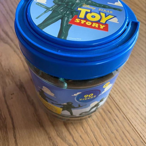Toy Story Green Army Men Bucket like new