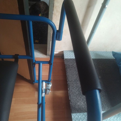 Walker with underarm supports new