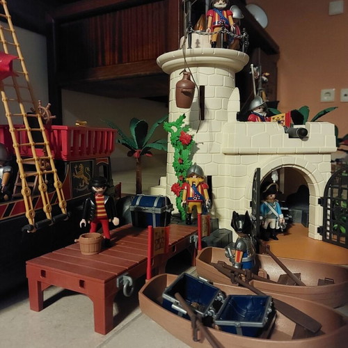 Playmobil Spanish fleet, fortress and large ship used