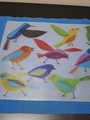 Set of 3 placemats with colorful birds like new