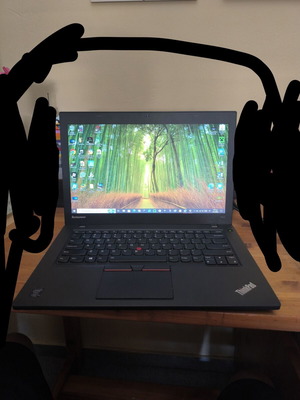Lenovo ThinkPad T450 laptop like new, 8GB RAM, 500GB SSD, Windows 10 Pro