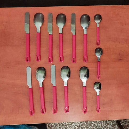 Vintage cutlery set 14 pcs with red handles, like new