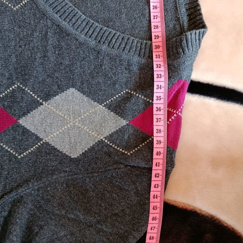Argyle knitted sweater like new, grey/fuchsia, size M/L