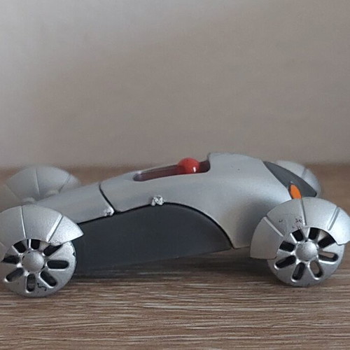 Kinder Surprise Samson OX 2004 toy car used