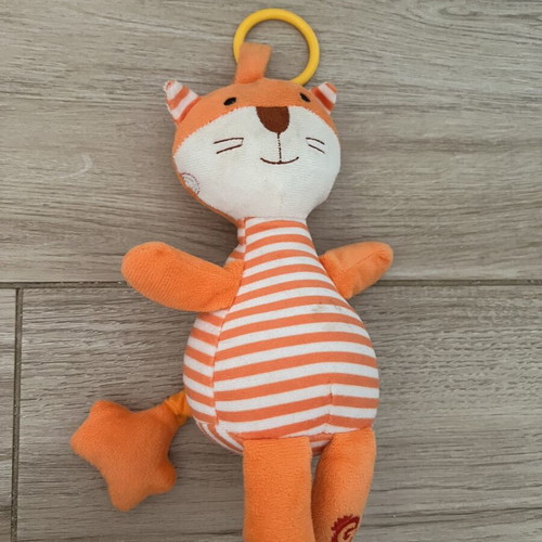 Musical Plush Cat Like New
