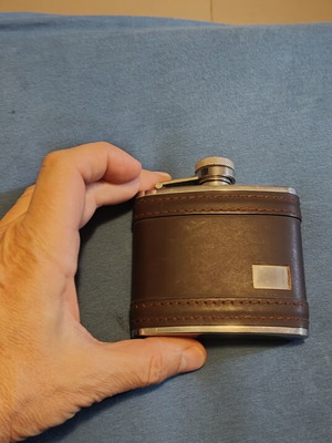 Flask 4oz stainless steel with leather cover like new